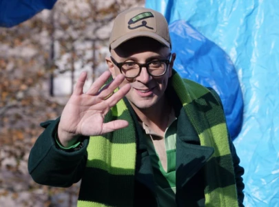 blue s clues host steve burns shares calming message after 2024 u s election results blue s clues host steve burns shares calming message after 2024 u s election results