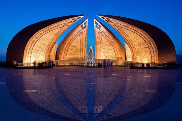 pakistan monument attracts dignitaries pakistan monument attracts dignitaries