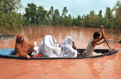 boat owners fleecing hunza passengers boat owners fleecing hunza passengers