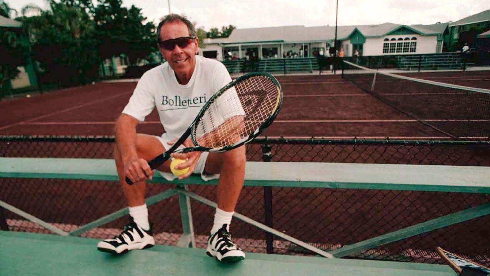 Photo of Celebrity tennis coach Bollettieri dies