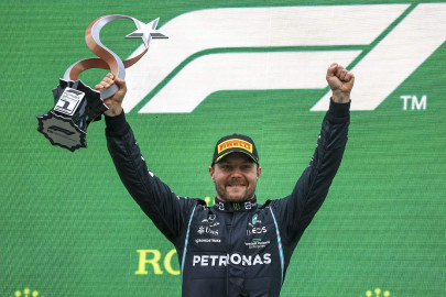 bottas wins in turkey as verstappen reclaims title lead bottas wins in turkey as verstappen reclaims title lead