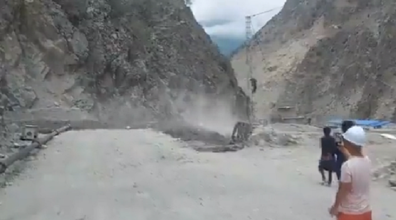 Floods wreak havoc in upper country - Vimarsana News