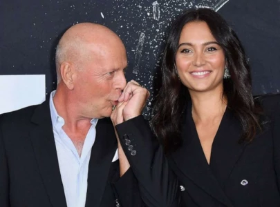 bruce willis wife emma hemming willis celebrates daughter mabel s graduation with family support bruce willis wife emma hemming willis celebrates daughter mabel s graduation with family support