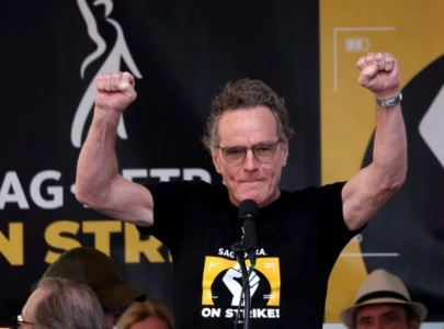 breaking bad actor bryan cranston endorses kamala harris at rally internet reacts