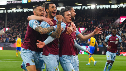 burnley beat saints to boost survival bid