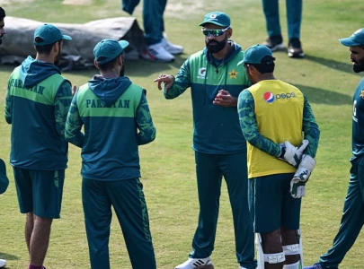 hafeez and pakistan players clash over several issues report