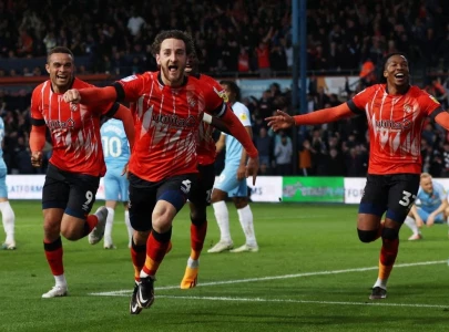 luton coventry battle to reach premier league luton coventry battle to reach premier league