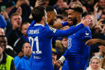 chelsea swat aside ac milan to revive bid chelsea swat aside ac milan to revive bid