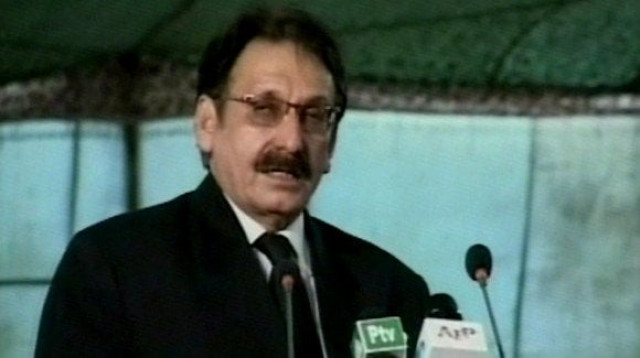 apex court tells police to produce missing man apex court tells police to produce missing man