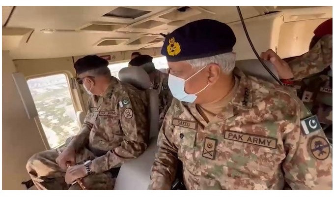 the coas took an aerial view of karachi to inspect the impact of the flooding following rains photo twitter pakistanfauj