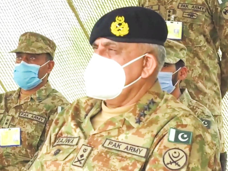chief of army staff general qamar javed bajwa interacted with troops carrying out maintenance of defences and also witnessed small arms firing screengrab