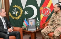 azeri fm calls on army chief hold in depth discussions