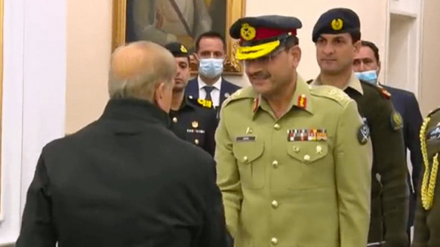 image shows prime minister shehbaz sharif meeting general asim munir at the pm house on thursday november 24 2022 photo file image shows prime minister shehbaz sharif meeting general asim munir at the pm house on thursday november 24 2022 photo file