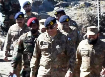 coas briefed on operational readiness of troops in loc visit