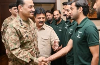 general syed asim munir meets with the country s national hockey team photo ispr