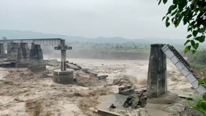 floods landslides kill dozens as monsoon rains lash northern eastern india