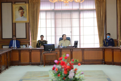 cabinet okays sbp bill defers mini budget