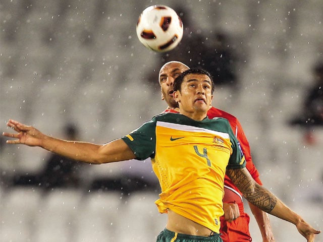 jedinak sends australia into quarters jedinak sends australia into quarters