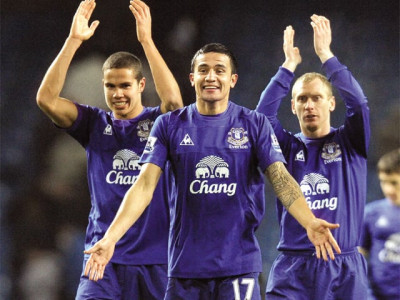 everton taint tevez return everton taint tevez return