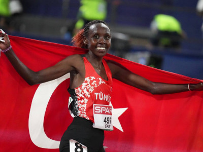 turkey s can wins second european 10 000m title