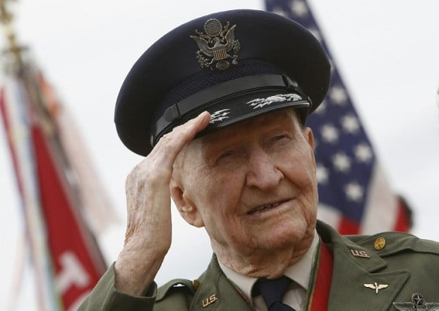 grateful children nicknamed halvorsen the candy bomber and uncle wiggly wings for the way he manoeuvred his plane photo afp grateful children nicknamed halvorsen the candy bomber and uncle wiggly wings for the way he manoeuvred his plane photo afp