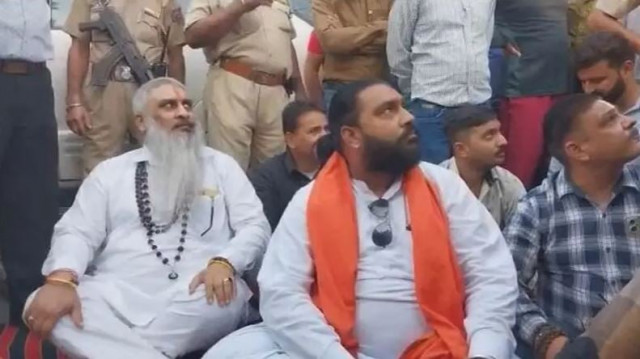 radical hindu leader from shiv sena shot dead in india s sikh holy city radical hindu leader from shiv sena shot dead in india s sikh holy city
