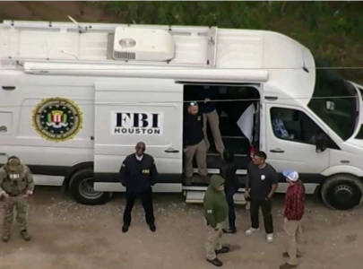 suspect in killing of 5 texas neighbors caught after 4 day manhunt