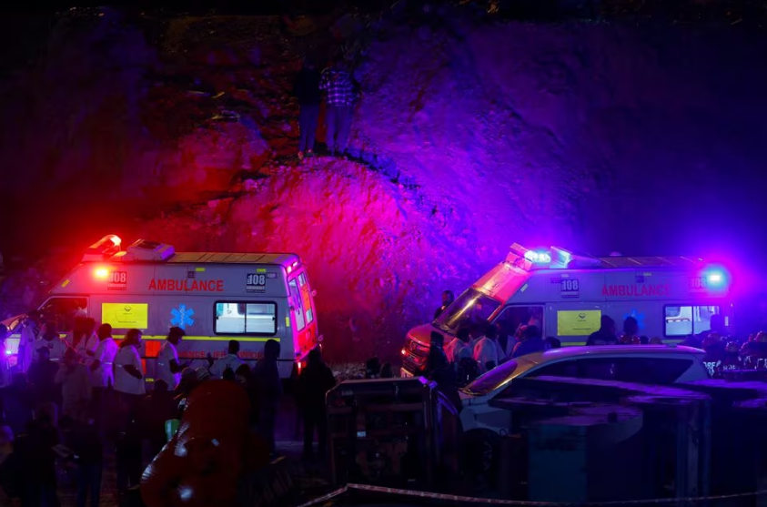 ambulances wait to enter a tunnel where rescue operations are underway to rescue trapped workers after the tunnel collapsed in uttarkashi in the northern state of uttarakhand india november 28 2023 reuters francis mascarenhas acquire licensing rights