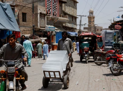 karachi braces for scorching heat as temperatures set to hit 40 c