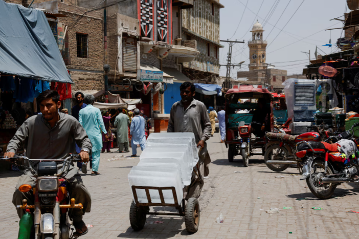 Karachi to swelter today in 40°C amidst heatwave – M Haris