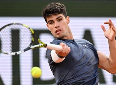 alcaraz and gauff progress to wimbledon third round alcaraz and gauff progress to wimbledon third round