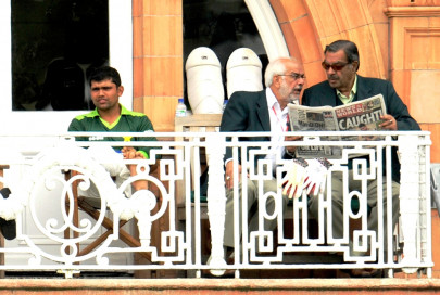 pakistan tour on despite scandal chingoka