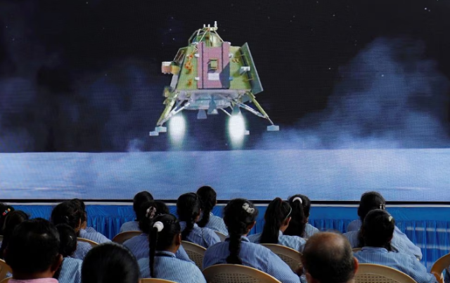 people watch a live stream of chandrayaan 3 spacecraft s landing on the moon inside an auditorium of gujarat science city in ahmedabad india photo reuters people watch a live stream of chandrayaan 3 spacecraft s landing on the moon inside an auditorium of gujarat science city in ahmedabad india photo reuters