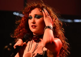 chappell roan looks unrecognisable as she unveils bold new brunette look on stage