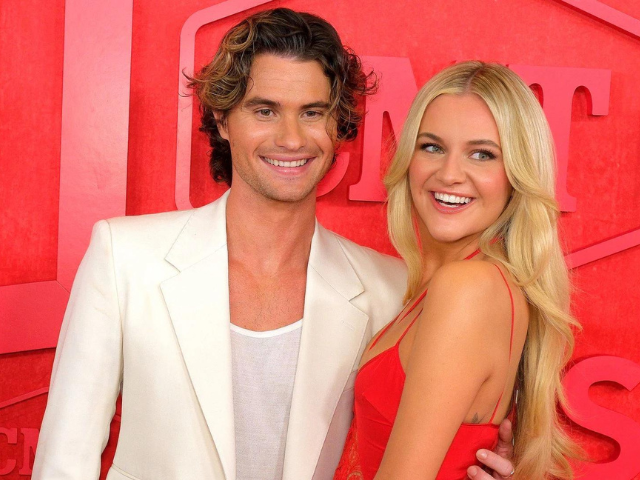 outer banks star chase stokes and kelsea ballerini celebrate their 1 5 year anniversary outer banks star chase stokes and kelsea ballerini celebrate their 1 5 year anniversary