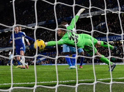 chelsea snatch late winner against palace