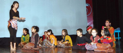 kitna badal gaya insaan