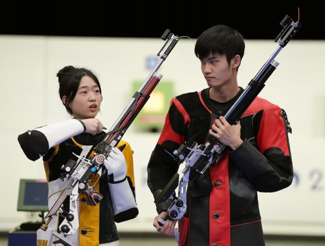 yuting huang of china and lihao sheng r of china after winning chateauroux shooting centre dols france july 27 2024 photo reuters yuting huang of china and lihao sheng r of china after winning chateauroux shooting centre dols france july 27 2024 photo reuters