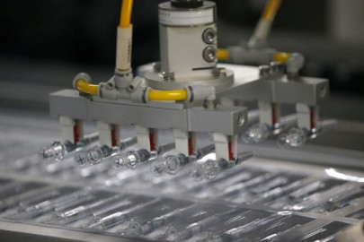 china aims to vaccinate 40 of population by end july senior adviser