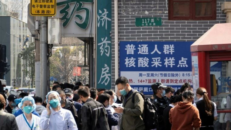 Photo of Residents say China used health tracker for crowd control
