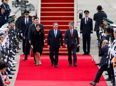 china s premier hails new beginning with us allied south korea japan china s premier hails new beginning with us allied south korea japan