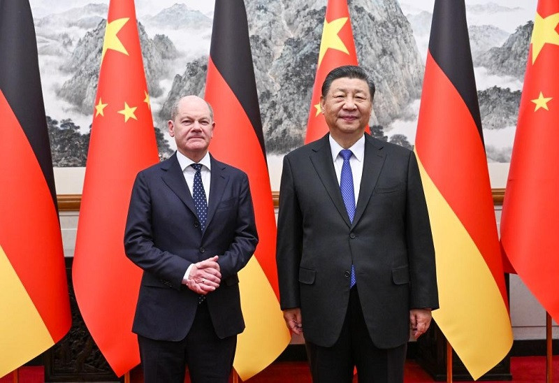 chinese president xi meets with german chancellor scholz at the diaoyutai state guesthouse in beijing china april 16 2024 photo xinhua