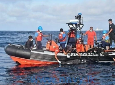 sri lanka navy finds 14 bodies in capsized chinese boat