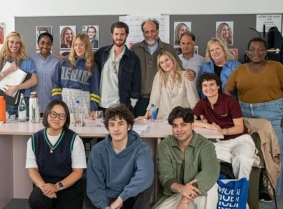 julia roberts chlo sevigny and ayo edebiri kick off filming for after the hunt in london julia roberts chlo sevigny and ayo edebiri kick off filming for after the hunt in london