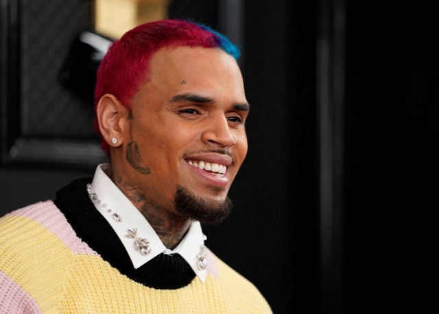 lawsuit accuses chris brown of raping unnamed woman on florida yacht lawsuit accuses chris brown of raping unnamed woman on florida yacht
