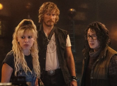 chris pratt criticizes actors with bad attitudes praises millie bobby brown for her kindness