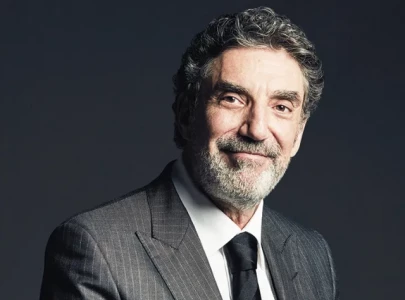 young sheldon co creator chuck lorre on the state of sitcoms f    em