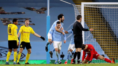 foden hands man city advantage against dortmund foden hands man city advantage against dortmund
