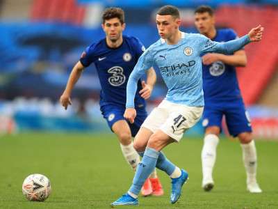 man city eye premier league title in champions league final curtain raiser