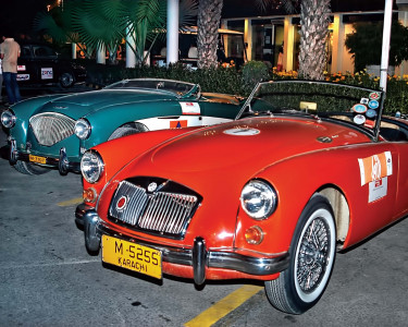 classic cars roll into town